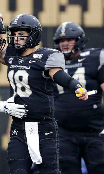 Vaughn scores twice, Vandy upsets No. 22 Missouri 21-14
